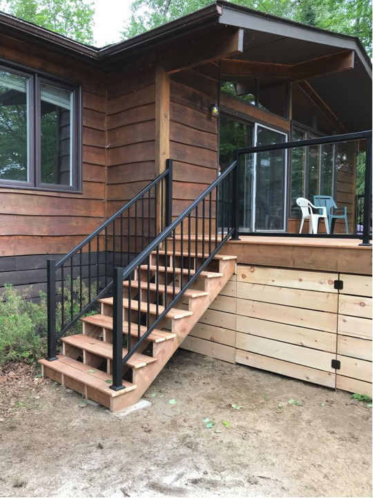 Davidson Contracting – Decks | Fences | Garages